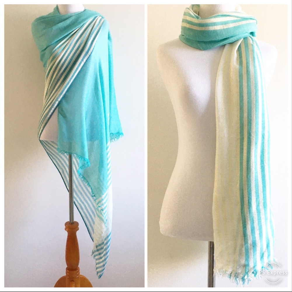 🌿 Pls Read Bloomingdales Scarf Wrap Shawl Striped